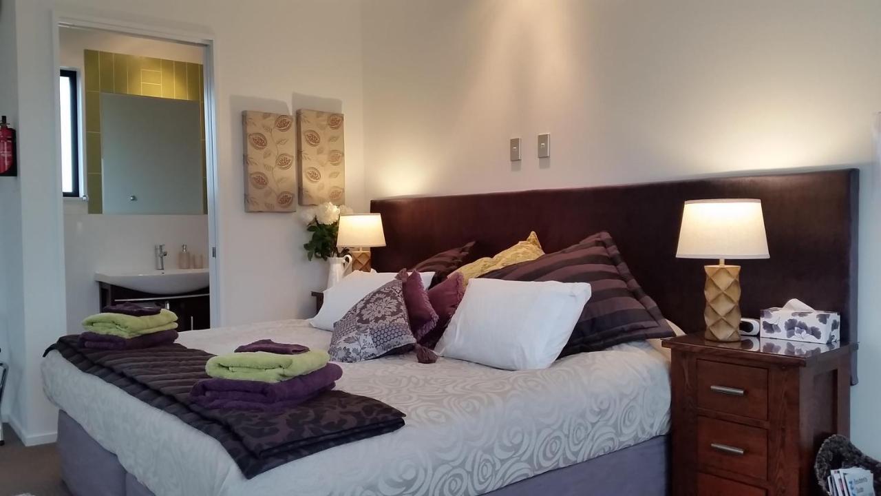 4 Royston Bed and Breakfast West Melton Екстериор снимка